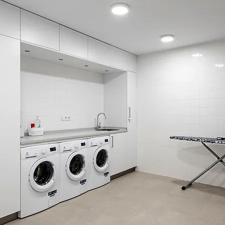 Y Estudios Centricos Conil Apart-hotel 3*