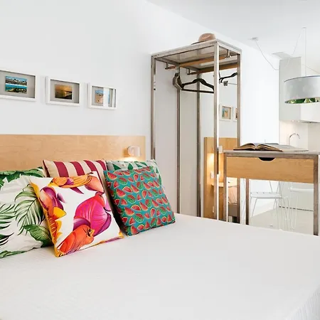 Apartahotel Y Estudios Céntricos Conil 4*