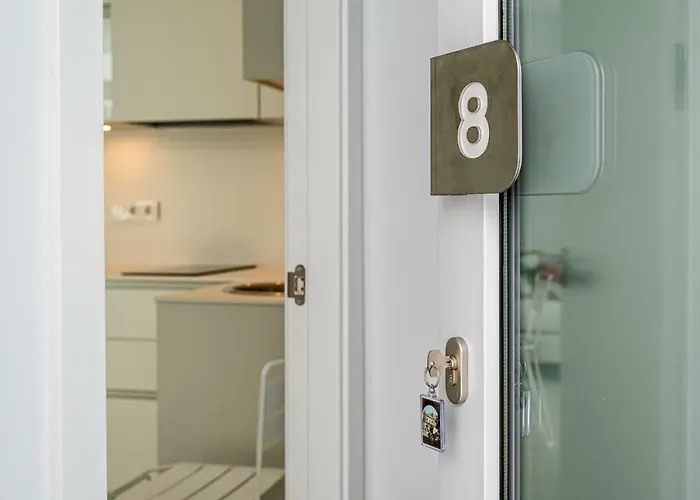 Y Estudios Céntricos Conil Apartahotel Conil De La Frontera