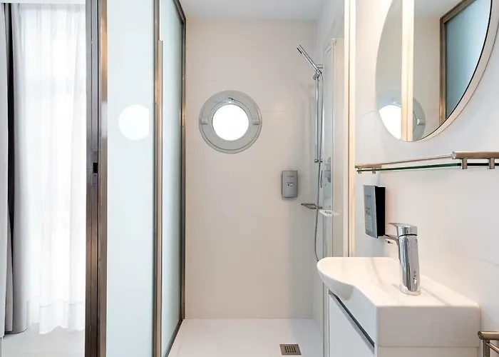 Y Estudios Céntricos Conil Apartahotel